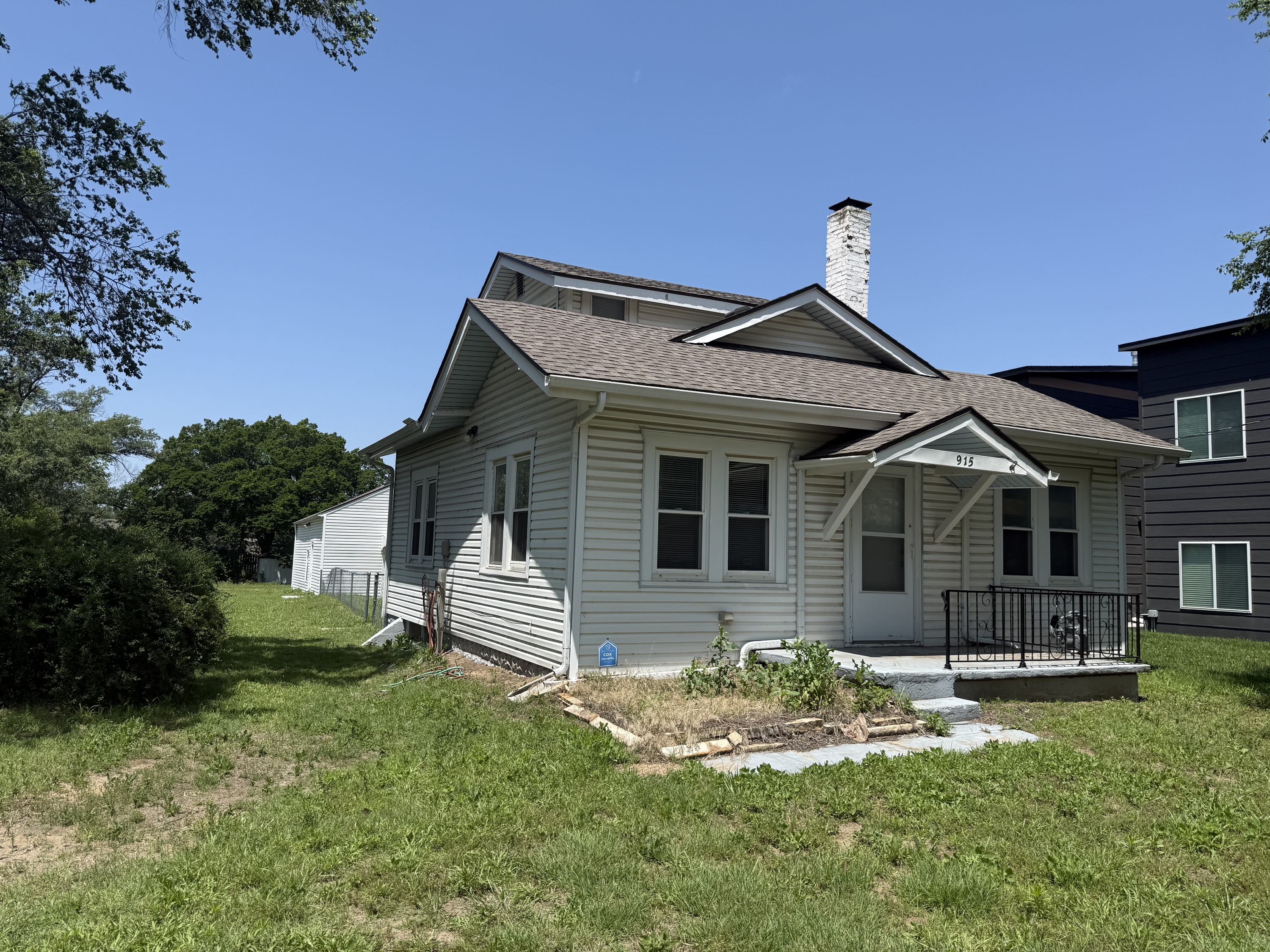 Property thumbnail image
