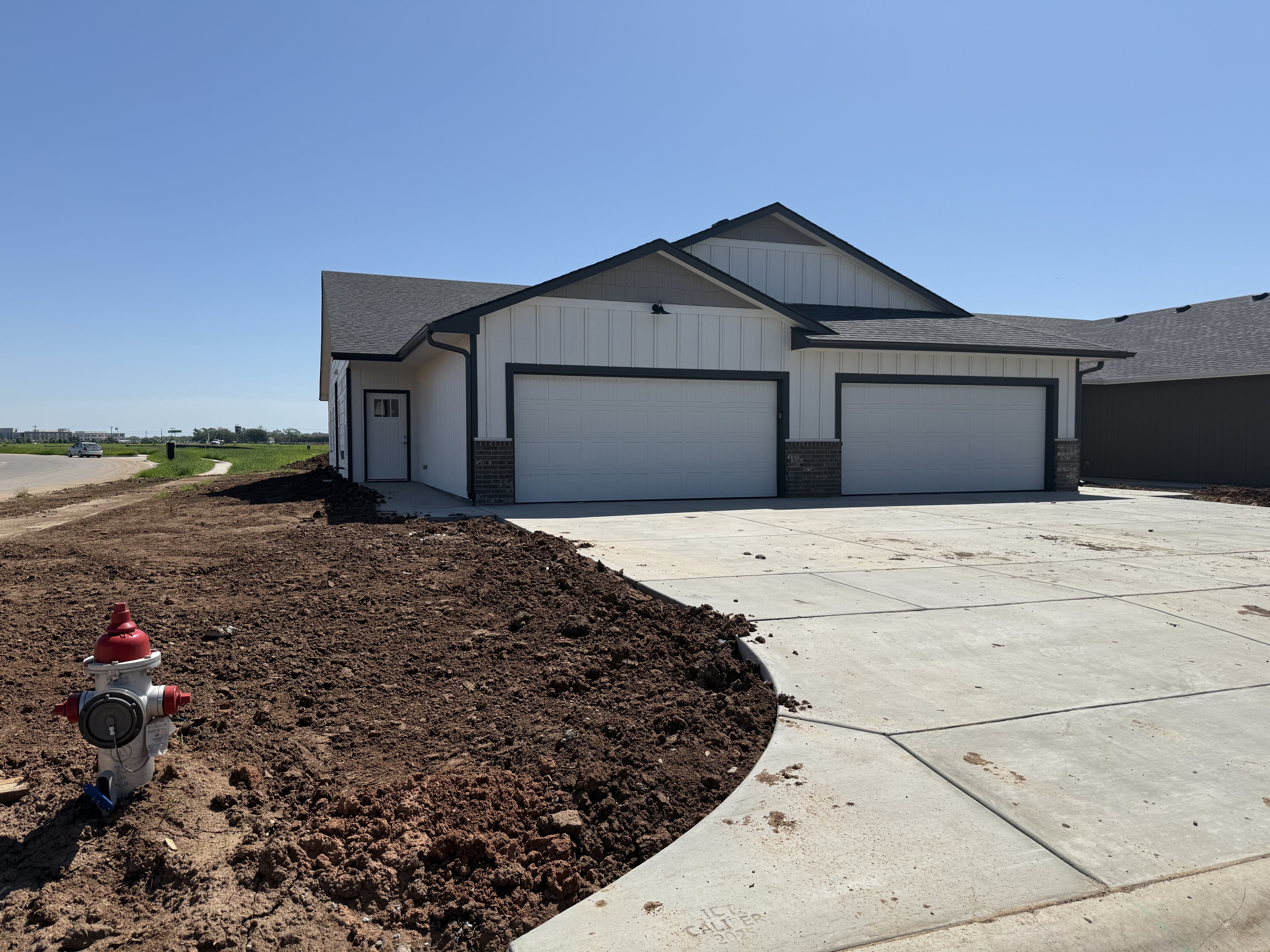 2000 Reece Ct - 1
